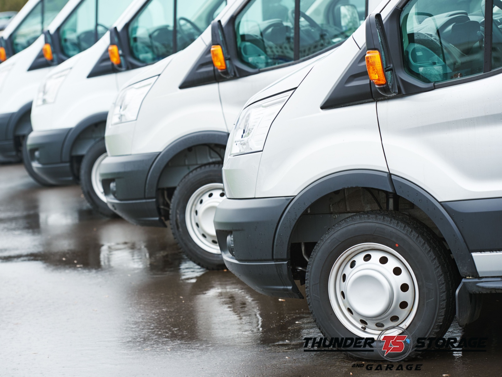 Commercial Vehicle Storage for Mobile Businesses